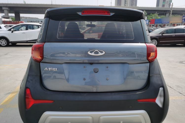 Used Chery QQ Little Ant 2022 Revised Version 2 Sweet Pink Edition Full-Sugar Version 30.6 kWh 30 kW 301 km Rear