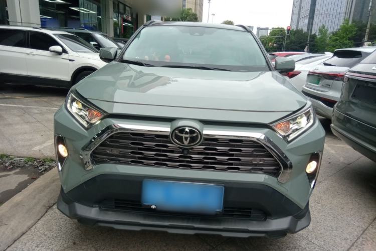 Used Toyota RAV4 2020 2.0L CVT Four-Wheel Drive Prestige Edition Front