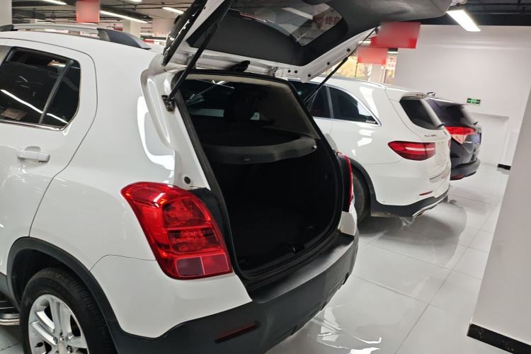 Used Chevrolet Trax 2016 1.4T Automatic Two-Wheel Drive Comfort Version with Sunroof