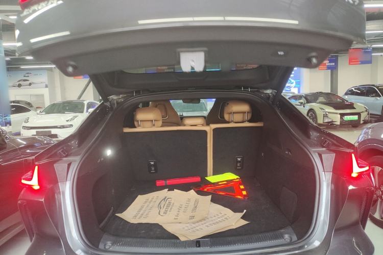 Used Rising R7 2023 Rear-Drive Screen King Pro Edition
