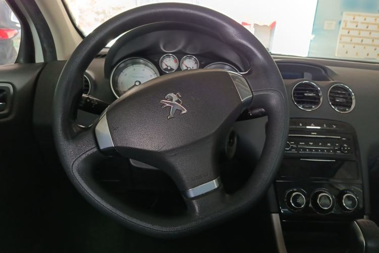 Used Peugeot 408 2013 2.0L Manual Comfort Edition Steering Wheel