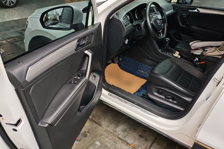 Used Volkswagen Tiguan L 2019 330TSI Automatic Two-Wheel Drive Smart Luxury Version China V Emission Standard