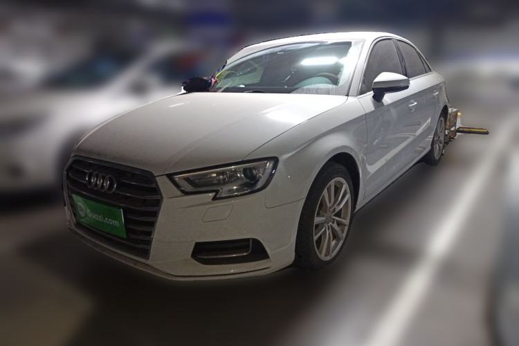 Used Audi A3 2019 Limousine 35 TFSI Ambition China V