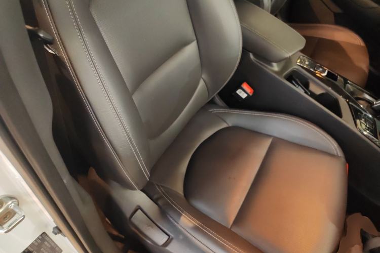 Used Hyundai ix35 2021 2.0L Automatic 2WD GLS Leading Edition Right Front Seat