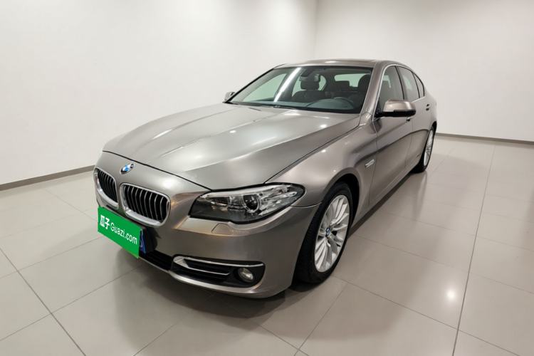Used BMW 5 Series 2017 525Li Luxury Design Package Guazi used car, China used car export, Used car for sale, Used cars, Cheapest cars for sale