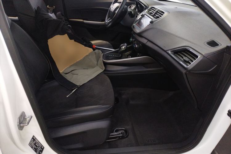 Used Ford Escort 2019 Revised Version 1.5L Automatic Enjoyment Type China VI Standard Right Front Seat