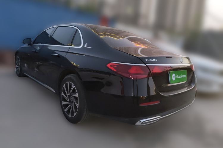 Used Mercedes-Benz E-Class 2024 Facelift E 260 L
