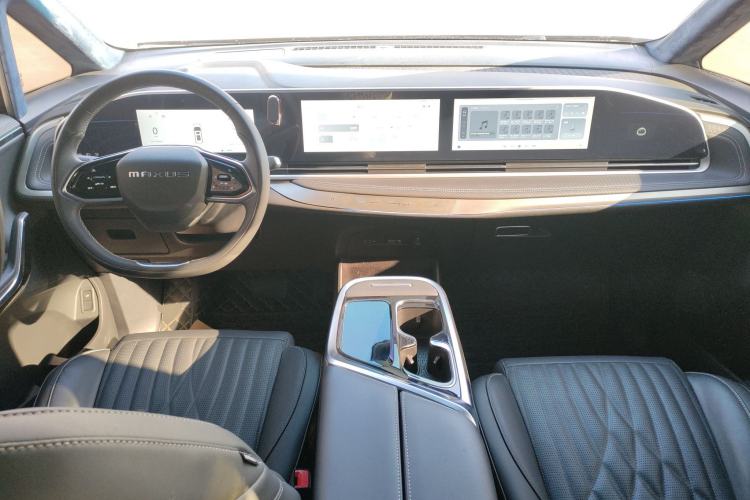 Used SAIC MAXUS G90 2022 2.0T Starry Seven-Seater
