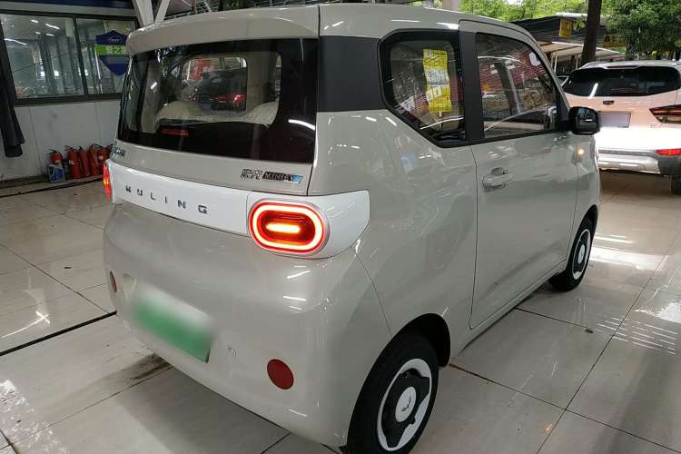 Used Wuling Hongguang MINIEV 2024 3rd Generation 215km Youth Edition