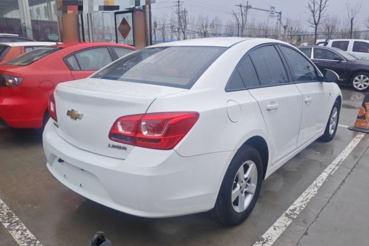 Used Chevrolet Cruze 2015 1.5L Classic SL MT

