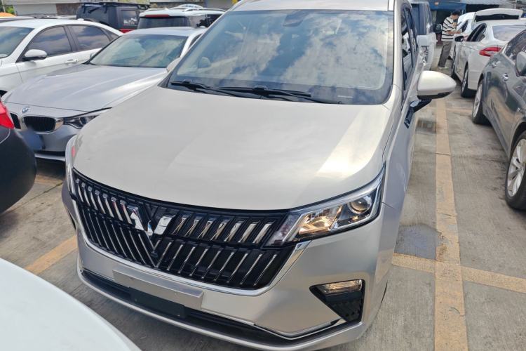 Used Wuling Jiachen 2022 1.5T CVT Smart Luxury Version
