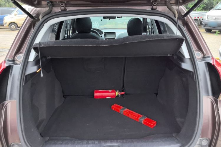 Used Peugeot 2008 2014 1.6L Manual Fashion Edition Trunk