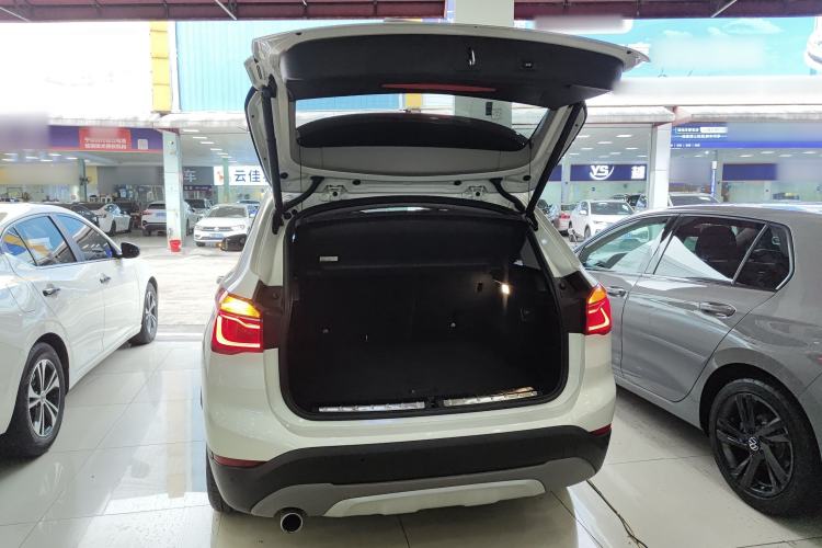 Used BMW X1 2018 sDrive18Li Luxury Model
