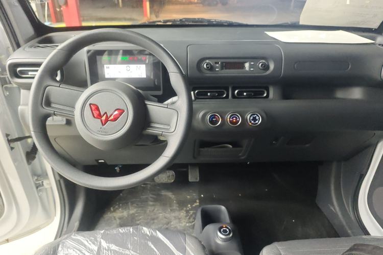 Used Wuling Zhiguang New Energy 2025 Comfort Model