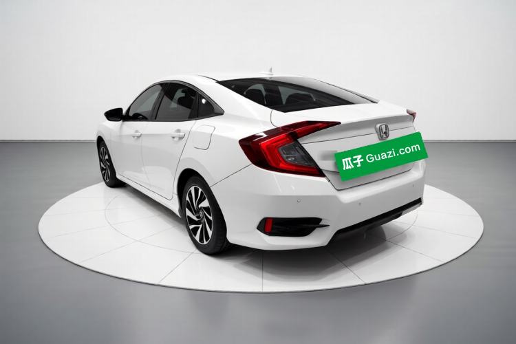 Used Honda Civic 2016 220TURBO CVT Luxury Edition
