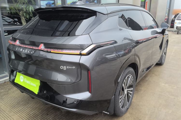 Used Lynk & Co 08 EM-P 2023 120km Long-Range Pro Rear Right 45 Deg