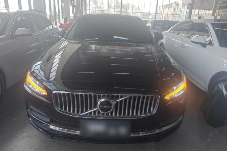 Used Volvo S90 2023 B5 Zhiyuan Luxury Edition