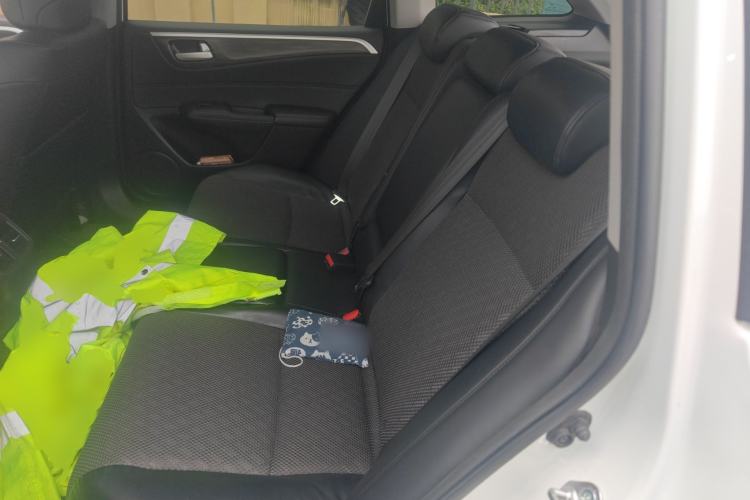 Used Honda Jade 2017 1.8L automatic Comfort version 5 seats
