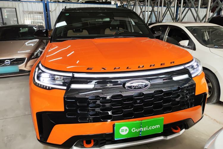 Used Ford Explorer 2024 2.3T EcoBoost Kunlun Peak Edition 7-Seater Front