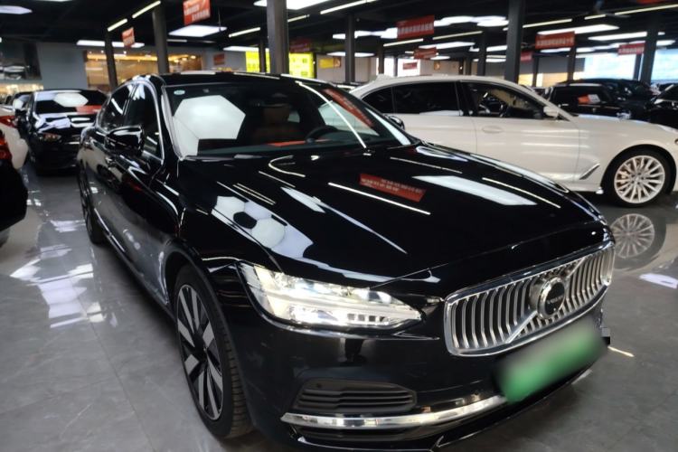 Used Volvo S90 New Energy 2025 Plug-in Hybrid Four-Wheel Drive Long-Range Luxury Smart Edition Front Right 45 Deg