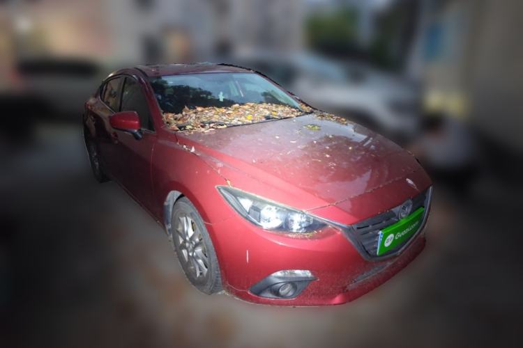 Used Mazda 3 Axela 2016 Sedan 1.5L Automatic Luxury Model