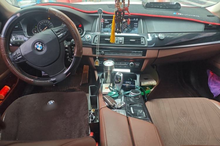 Used BMW 5 Series 2015 520i Elegant Edition
