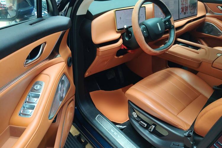 Used Wey Lanshan 2025 Four-Wheel Drive Max