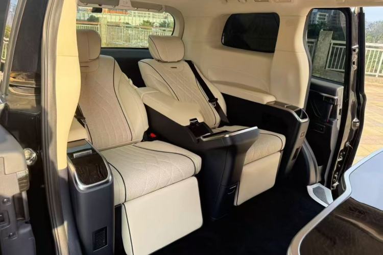 Used GAC Trumpchi M8 2021 Master Series 390T Four-Seat Deluxe Edition
