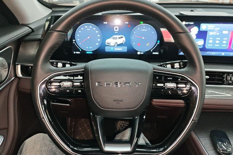 Used Chery Tiggo 8 PRO 2024 Champion Edition 290T Two-Wheel Drive Peak Version 5 Seats Steering Wheel