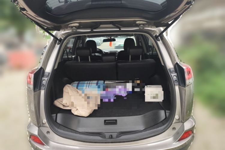 Used Toyota RAV4 2019 2.0L CVT Two-Wheel Drive Fashion X Limited Edition China V Standard