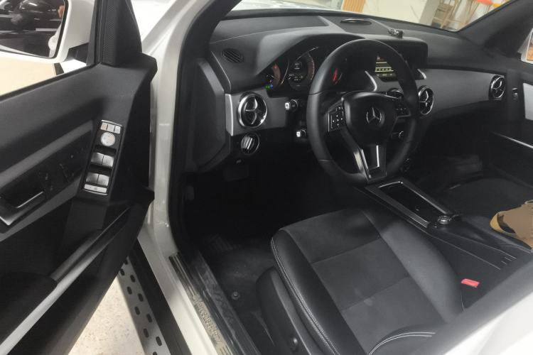 Used Mercedes-Benz GLK-Class 2015 GLK 260 4MATIC Dynamic Edition Ultimate Version