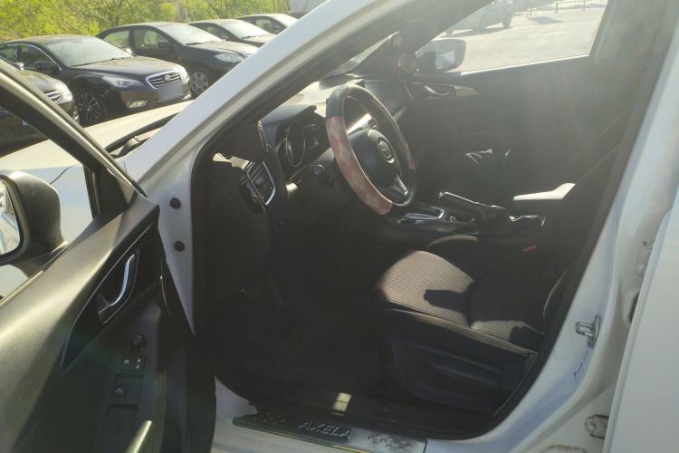 Used Mazda 3 Axela 2016 Sedan 1.5L Automatic Comfort Model Driver Seat