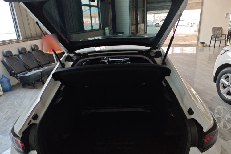 Used Volkswagen Lamando 2025 Lavida L 280TSI DSG Spicy Edition Trunk