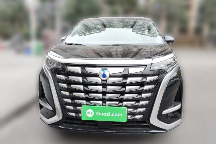 Used Denza D9 2022 DM-i 945 Luxury Model
