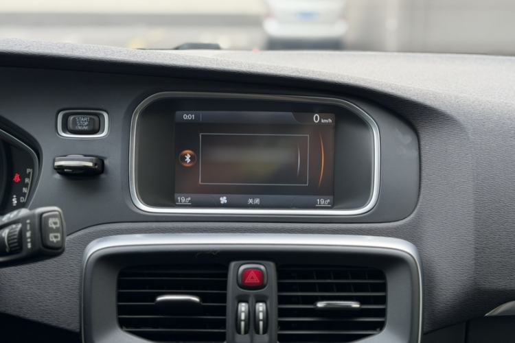 Used Volvo V40 2014 2.0T Zhiya Edition