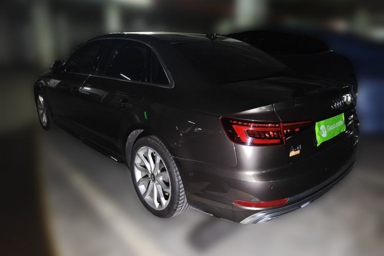 Used Audi A4L 2019 40 TFSI Fashion Edition China VI Emission Standard