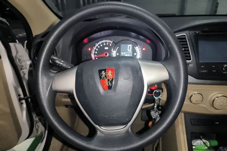 Used Roewe 350 2015 1.5L Automatic Luxury Sunroof Edition