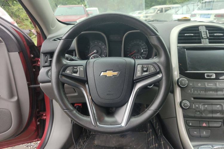 Used Chevrolet Malibu 2014 2.0L Automatic Luxury Edition