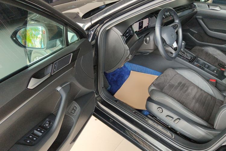 Used Volkswagen Magotan 2020 330TSI DSG Luxury Edition Driver Seat