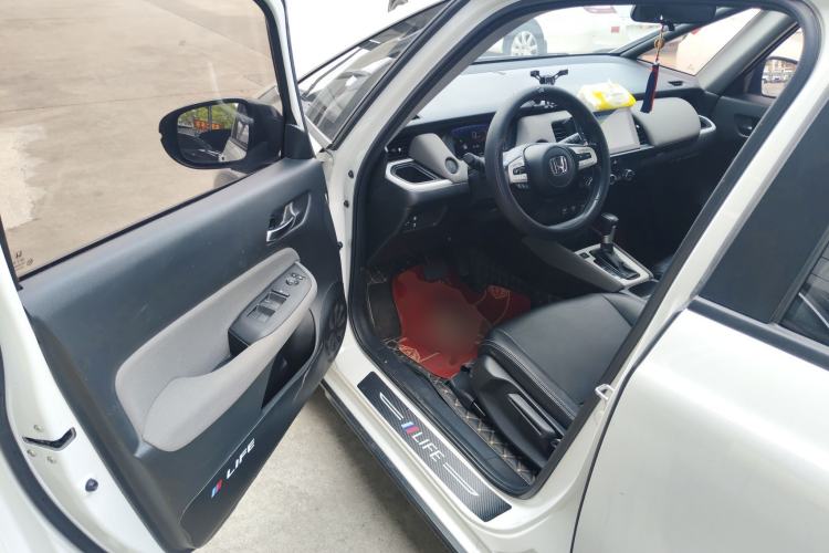 Used Honda LIFE 2021 1.5L CVT CRO-SS Fun Edition Driver Seat