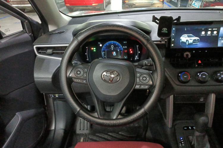 Used Toyota Corolla Cross 2024 2.0L Pioneer Edition
