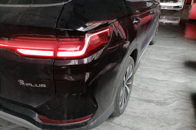 Used BYD Song PLUS New Energy 2023 Champion Edition EV 520KM Luxury Model