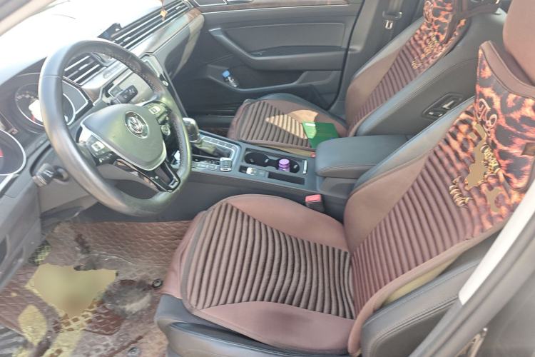 Used Volkswagen Magotan 2017 380TSI DSG Luxury Model
