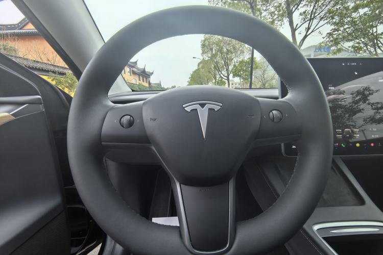 Used Tesla Model Y 2022 Performance High-Performance All-Wheel-Drive Version
