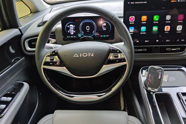 Used AION V 2023 Plus 70 Smart Tech Edition Lithium Iron Phosphate