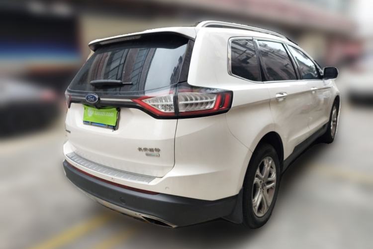 Used Ford Edge 2015 2.0T GTDi Two-Wheel-Drive High-Line Version
