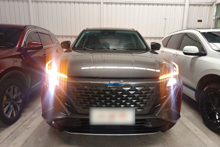 Used Oshan Z6 2022 Blue Whale 1.5T DCT Smart Edition
