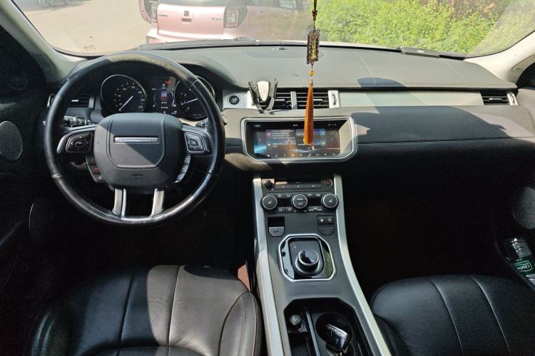 Used Land Rover Range Evoque 2018 240 PS SE Smart Brilliance Edition