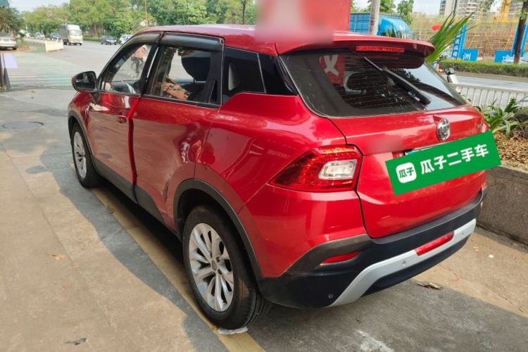 Used Brilliance V3 2016 1.5L Manual Elite Version Exterior 2