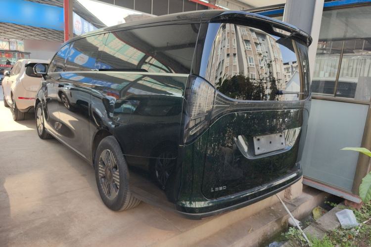 Used Geely Galaxy LEVC L380 2024 140-Degree 6-Seater All-Wheel-Drive Ultra Rear Left 45 Deg